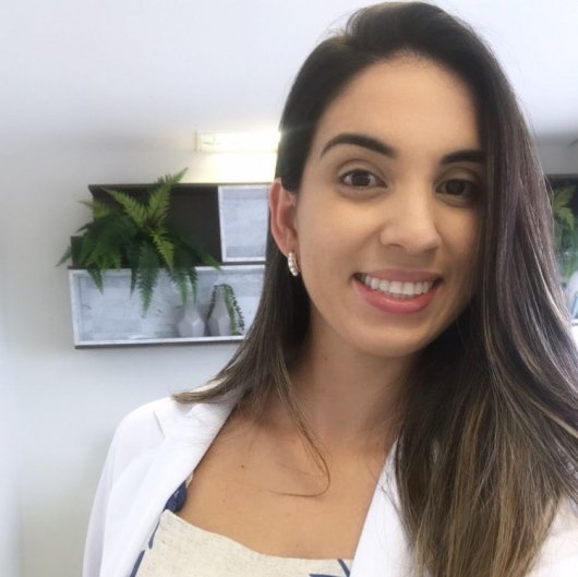 Dra. Rafaela Carneiro