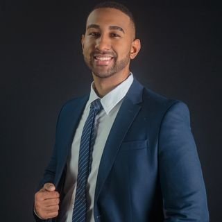 Dr. Felipe Reynan Paiva Vieira Santos