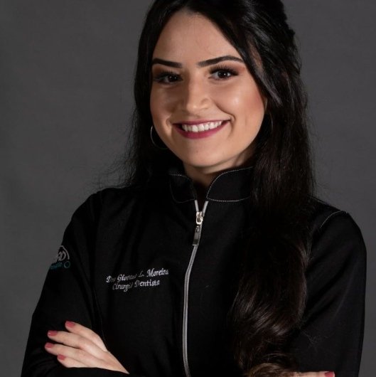 Dra. Giovana Leopoldino Moreira