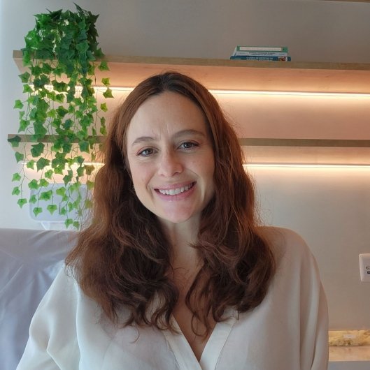 Dra. Layna Almeida