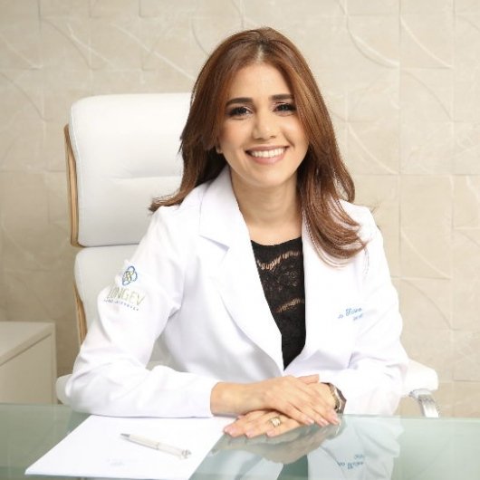 Dra. Karine Miranda