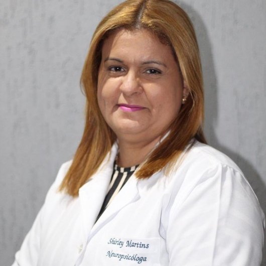 Dra. Shirley Martins