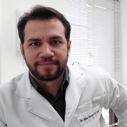 Dr. Eder Ferrari R. Cajado