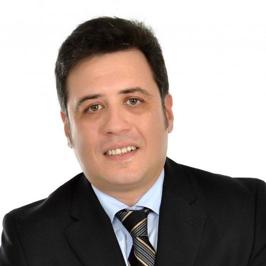 Dr. Daniel Colombini Teixeira
