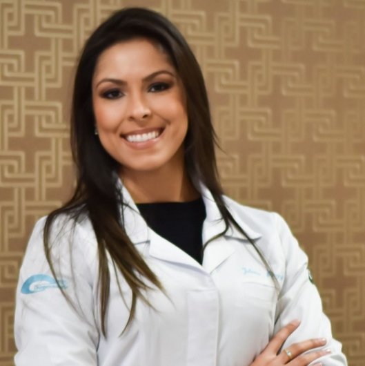 Dra. Juliana Vasconcelos de Abreu Ruszczyk