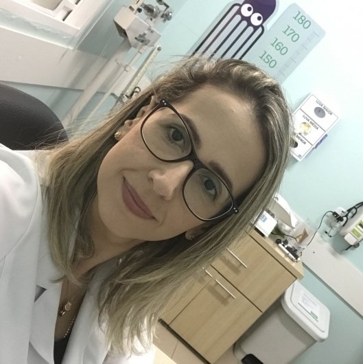 Dra. Flavia De Abreu Morais Neri
