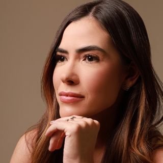 Dra. Bruna Laursen