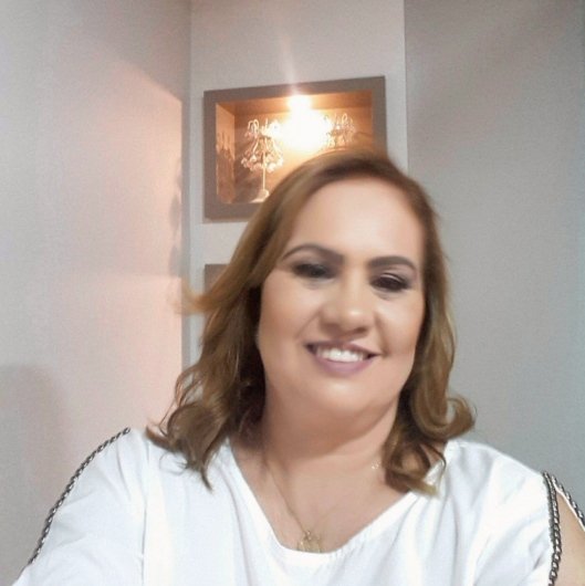 Dra. Valdenes Araújo