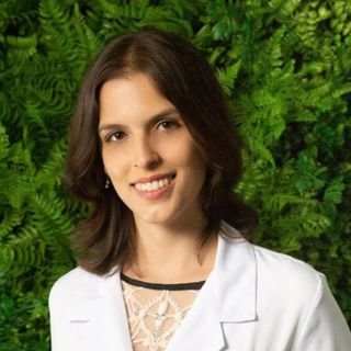Dra. Débora Faleiros