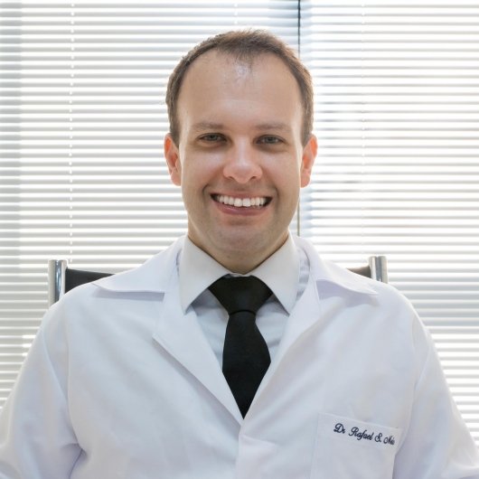 Dr. Rafael Santana Melo