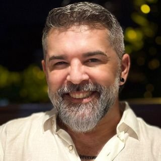 Dr. Luciano Anchieta Benitez