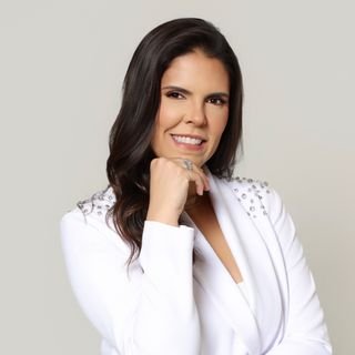 Dra. Maria Luisa Carvalho Ribeiro