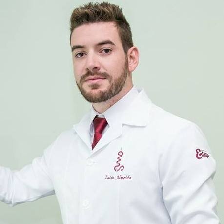 Dr. Lucas Almeida