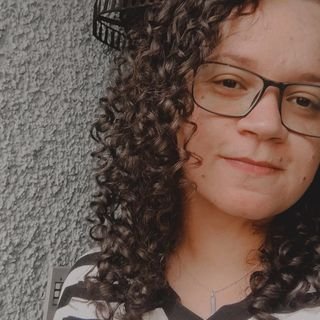 Pâmela Cruz