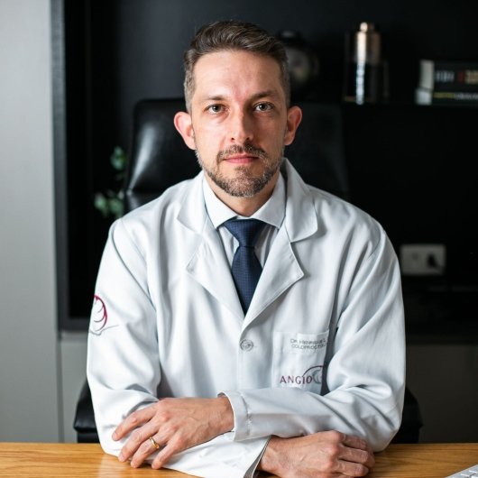 Dr. Henrique Luckow Invitti