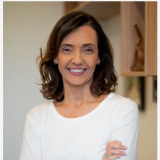 Dra. Lícia Zanol Lorencini Stanzani