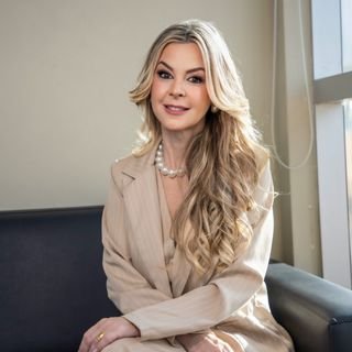 Dra. Claudia Lopes Nascimento Roldi
