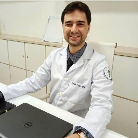 Dr. André Prosdocimi