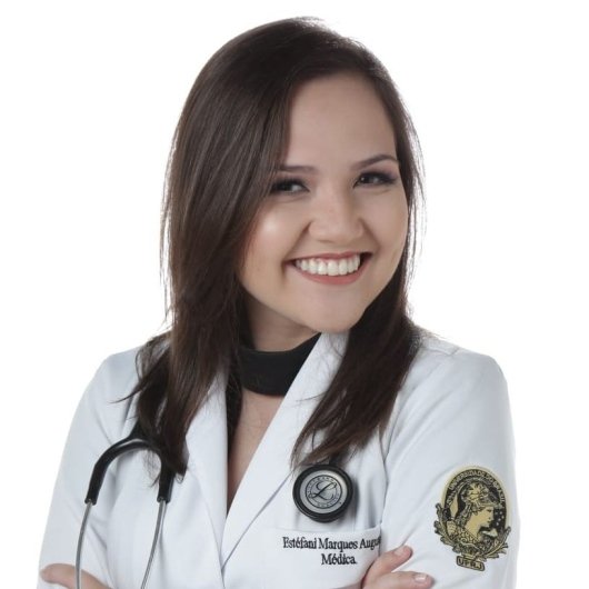 Dra. Estéfani Marques