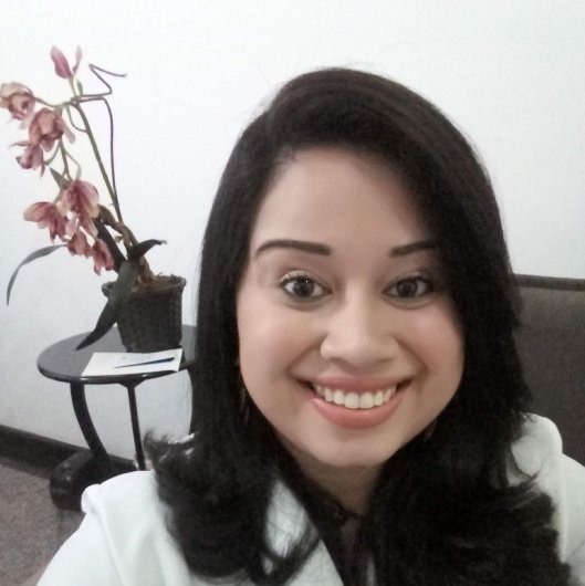 Dra. Bárbara Akemy Barbosa Cruz