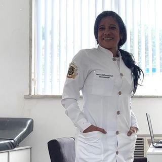 Dra. Christiane Oliveira de Moraes Viana