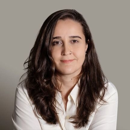 Dra. Jaqueline de Andrade Torres