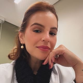 Dra. Cristal Geovana Baruff de Brito e Cunha Damian