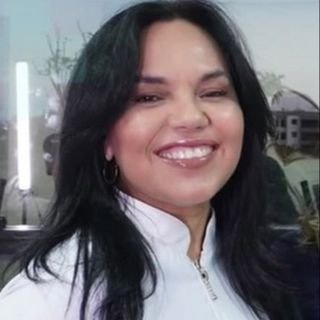 Dra. Daniele Barros Marques