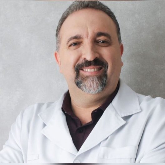 Dr. Aureo Fernando Banwart e Silva