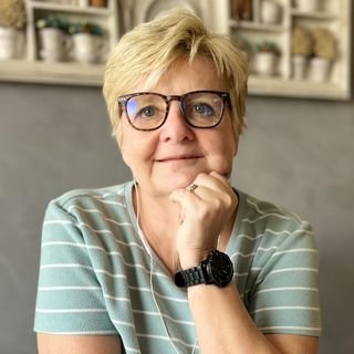 Dra. Viviane Reis Rocha