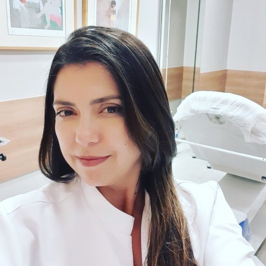 Dra. Isabelle Silva Queiroz