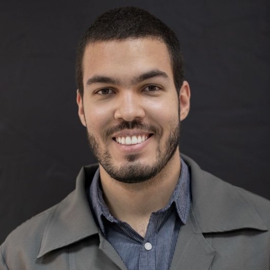Dr. Lucas Diniz Alves