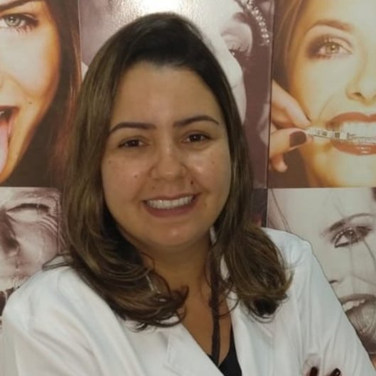 Dra. Silvia Helena Dianim