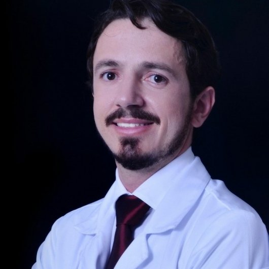 Dr. Igor Fernando Silva Pereira