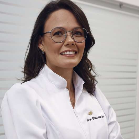Dra. Vanessa Lobo
