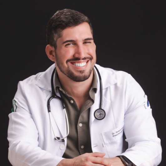 Dr. Isnard Maul