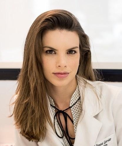 Dra. Julianna Garnier Simões