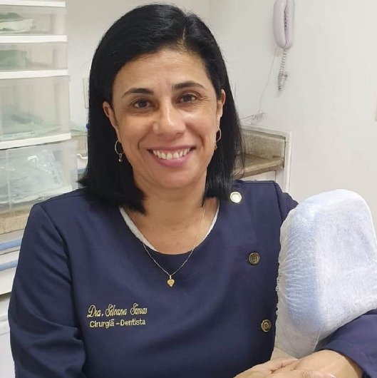Dra. Silvana Machado Simas