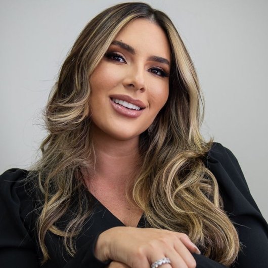 Dra. Lanuse Peixoto