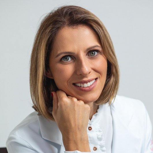 Dra. Tiana Favero Rossi