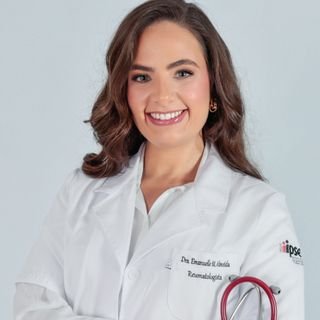 Dra. Emanuelle Mendonça de Almeida