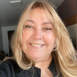 ANA LUISA RODRIGUES VASCONCELLOS .