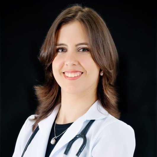 Dra. Andrea Telino Macau Andrade