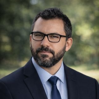 Dr. Marcelo D'Almeida