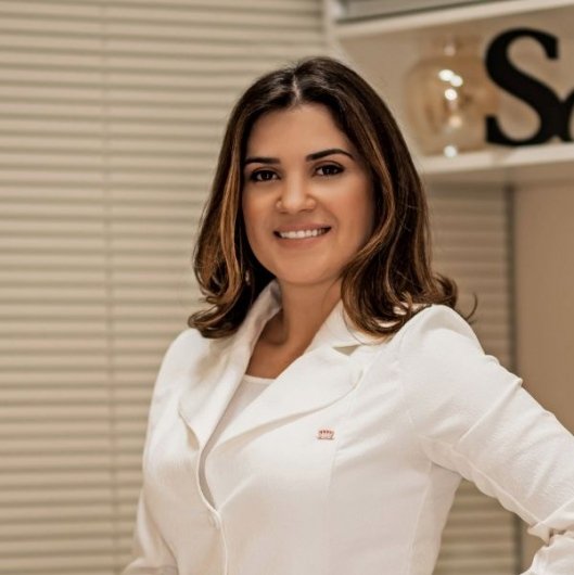 Dra. Alessandra Rodrigues dos Santos