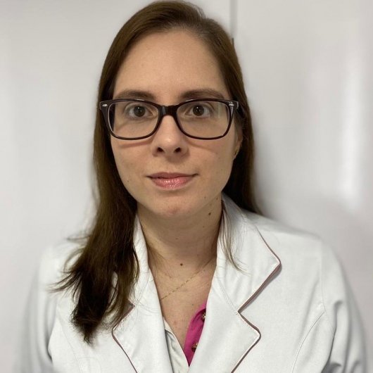 Dra. Andrea Rodrigues Madeira