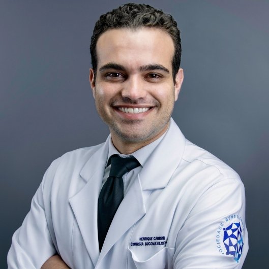Dr. Henrique Cabrini