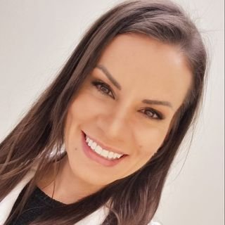 Dra. Michelle Grandi