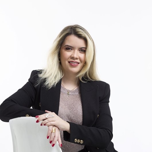 Dra. Carina Hugo