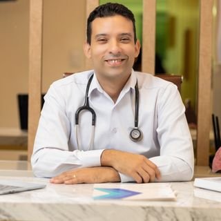 Dr. Rafael Sousa Brito